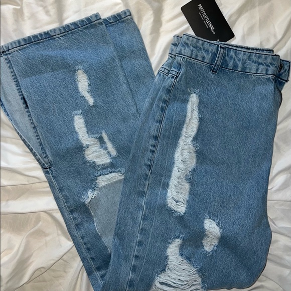 Light wash ripped jeans - Picture 1 of 2